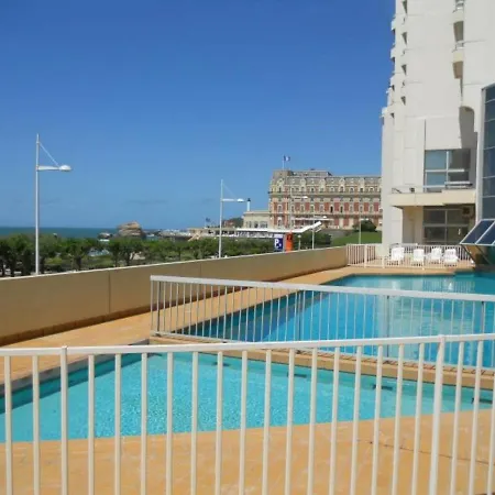 Daire En Front De Avec Piscine A - Fr-1-3-418 Biarritz