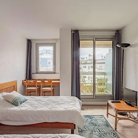 En Front De Avec Piscine A - Fr-1-3-418 アパート ビアリッツ